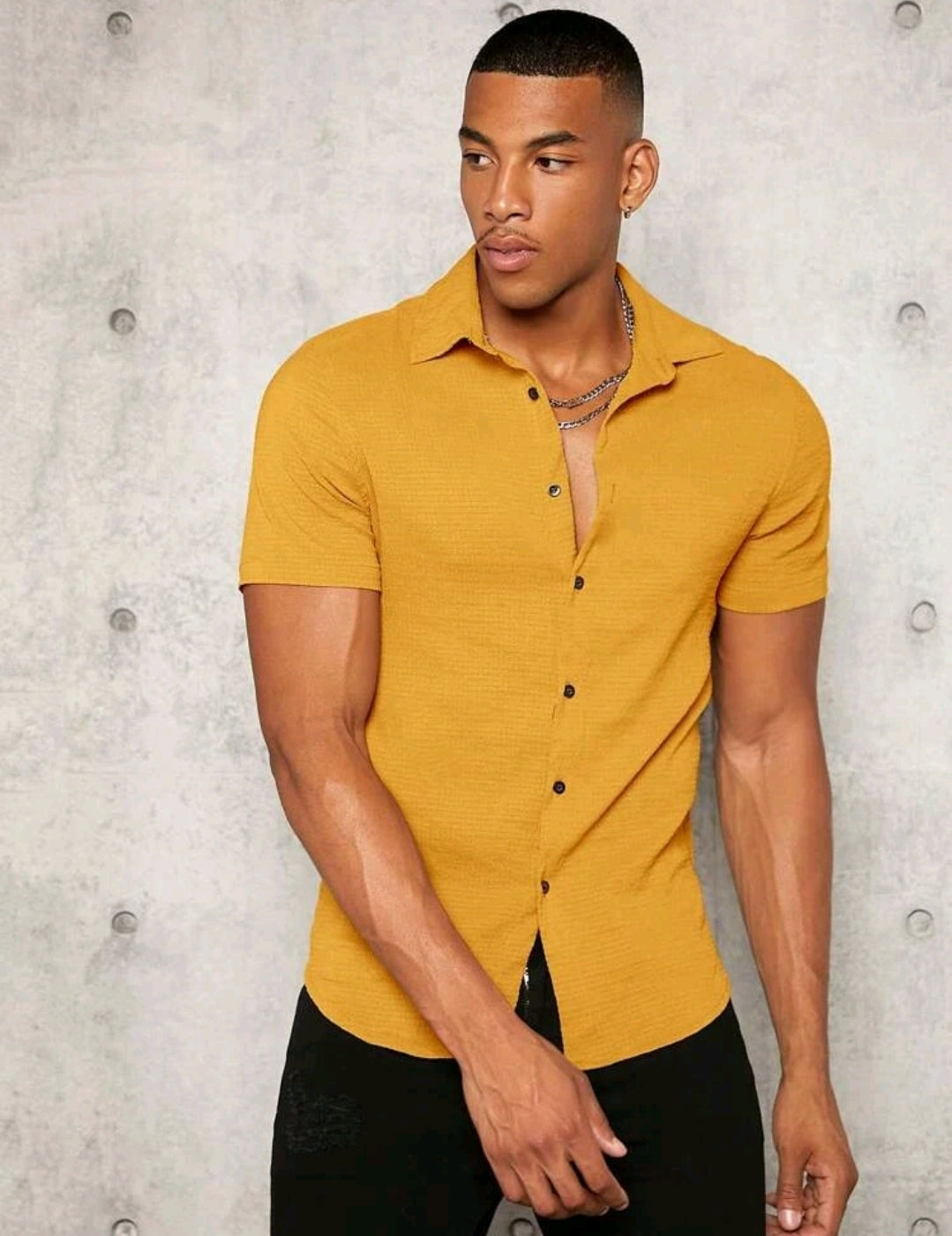PLAIN MODERN FIT SHORT SLEEVE SHIRT