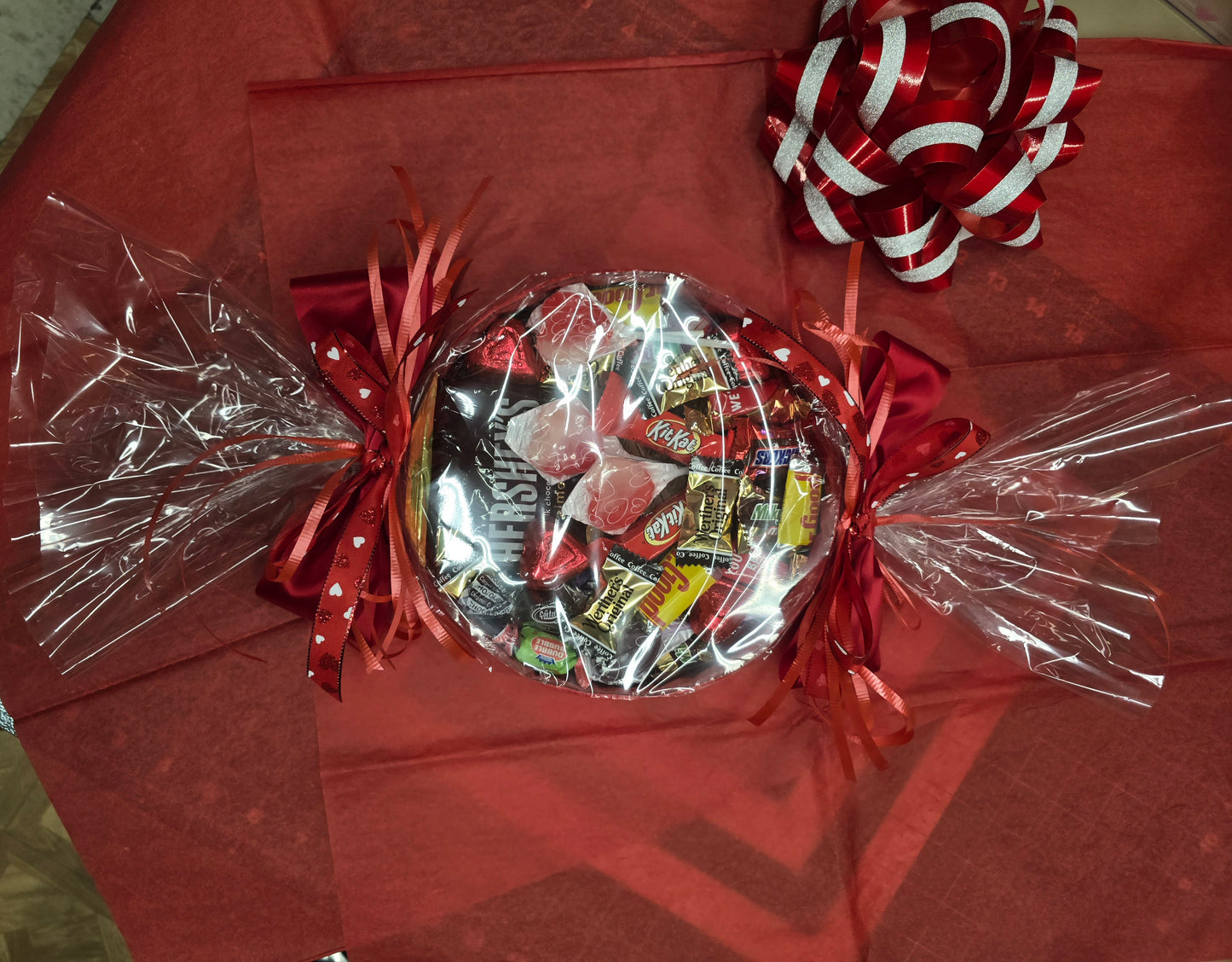 LARGE CANDY MIX CHOCOLATE PLATTER GIFT