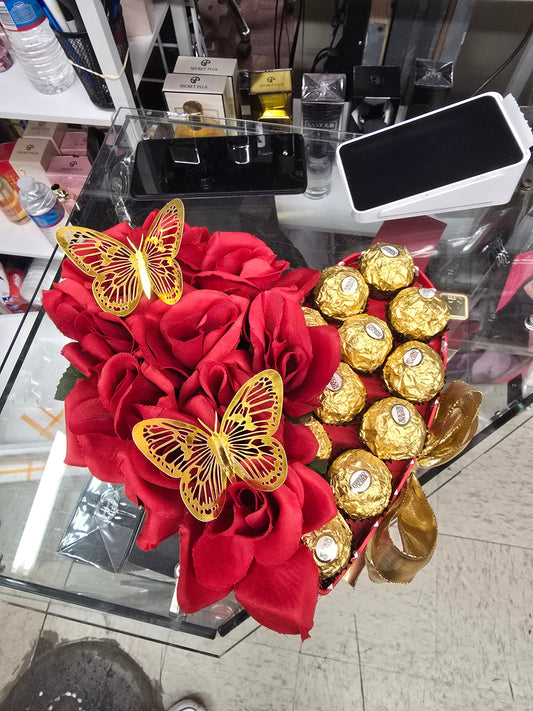 VALENTINE PERSONALIZED HEART BOX WITH FERRERO ROCHER CHOCOLATES AND ROSES
