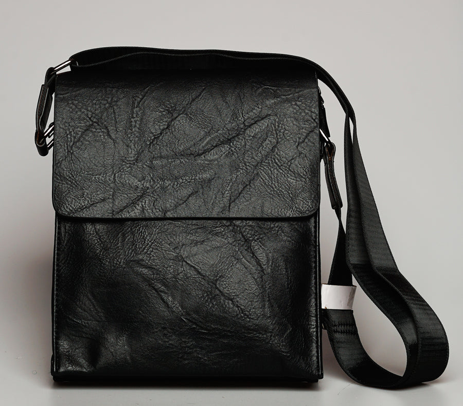 FAUX LEATHER CROSSBODY BAG