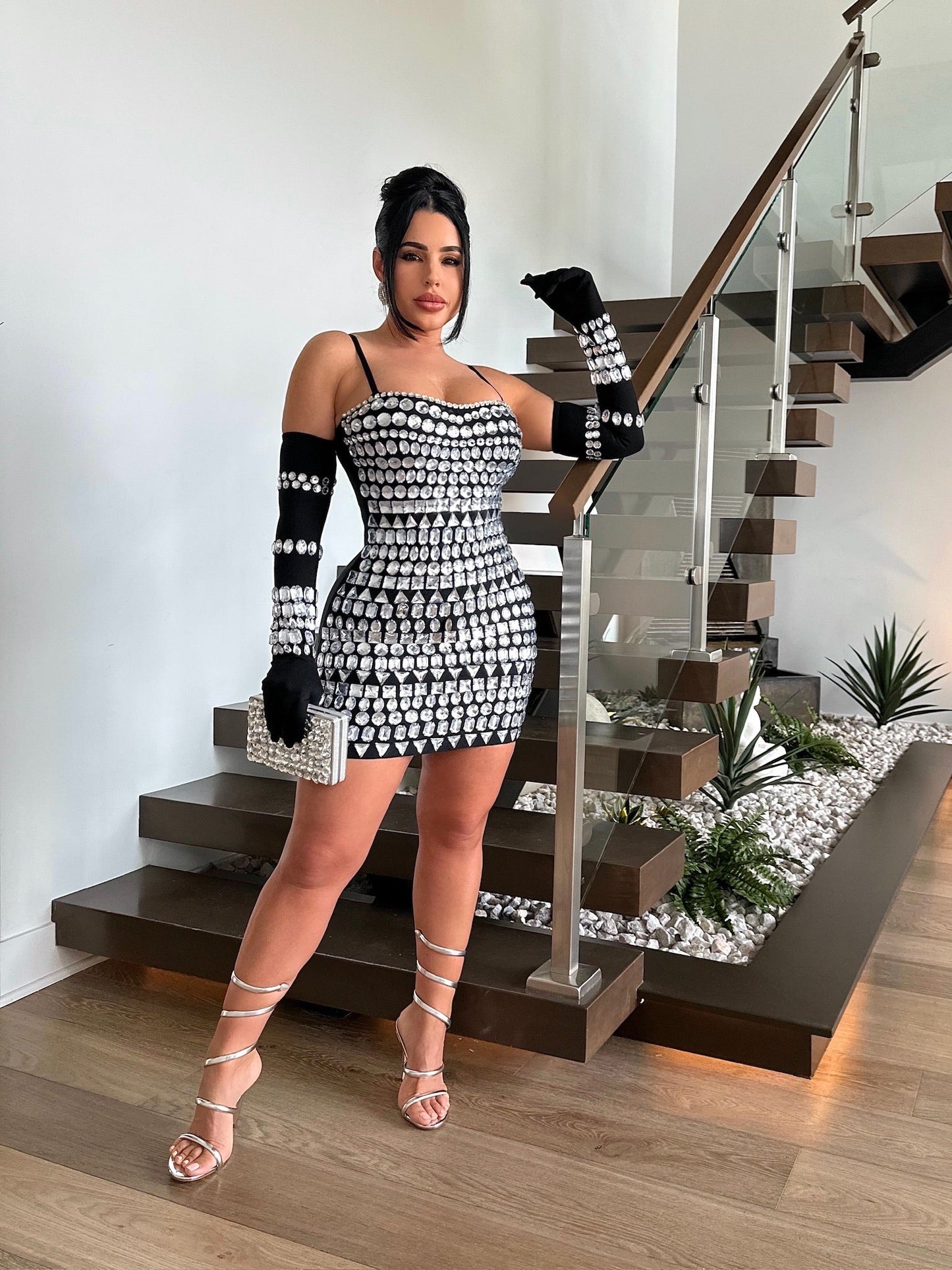 GLAM BANDAGE RHINESTONE MINI DRESS W/GLOVES