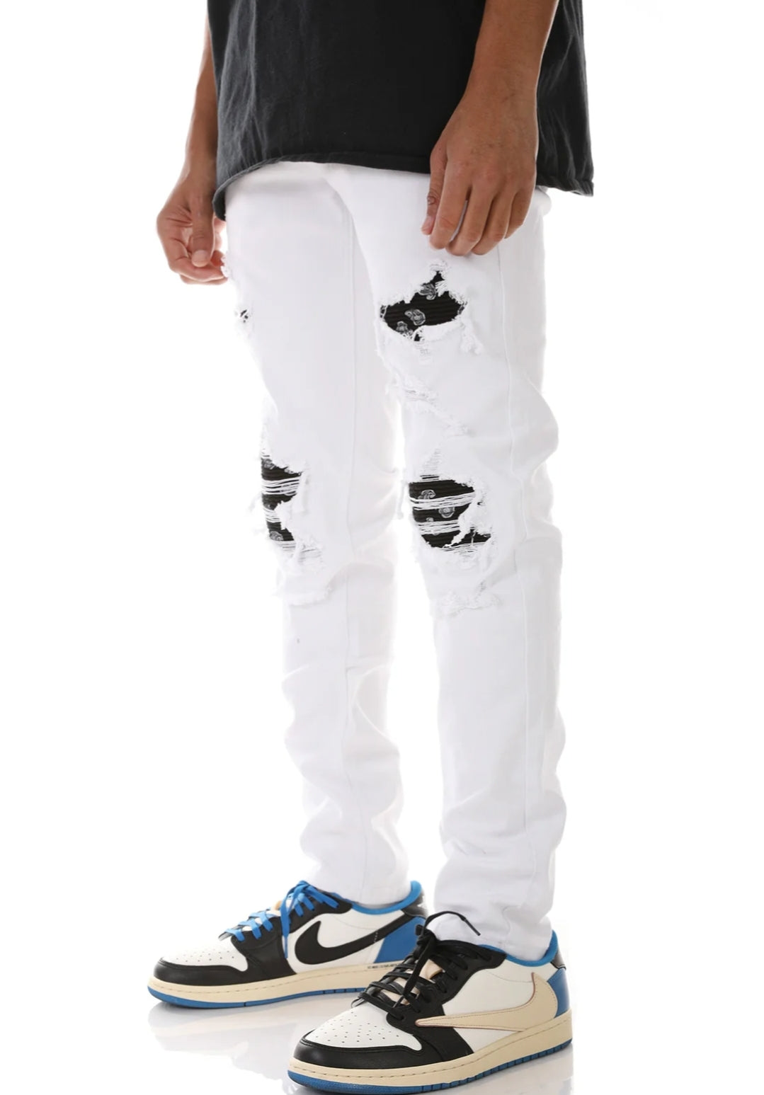 PAISLEY PATCHES RIPS AT KNEE JEAN'S