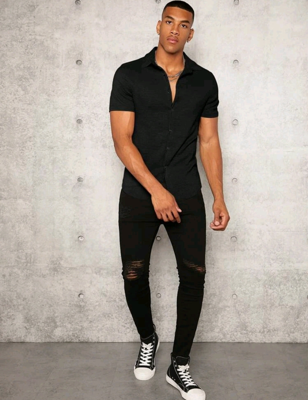 PLAIN MODERN FIT SHORT SLEEVE SHIRT