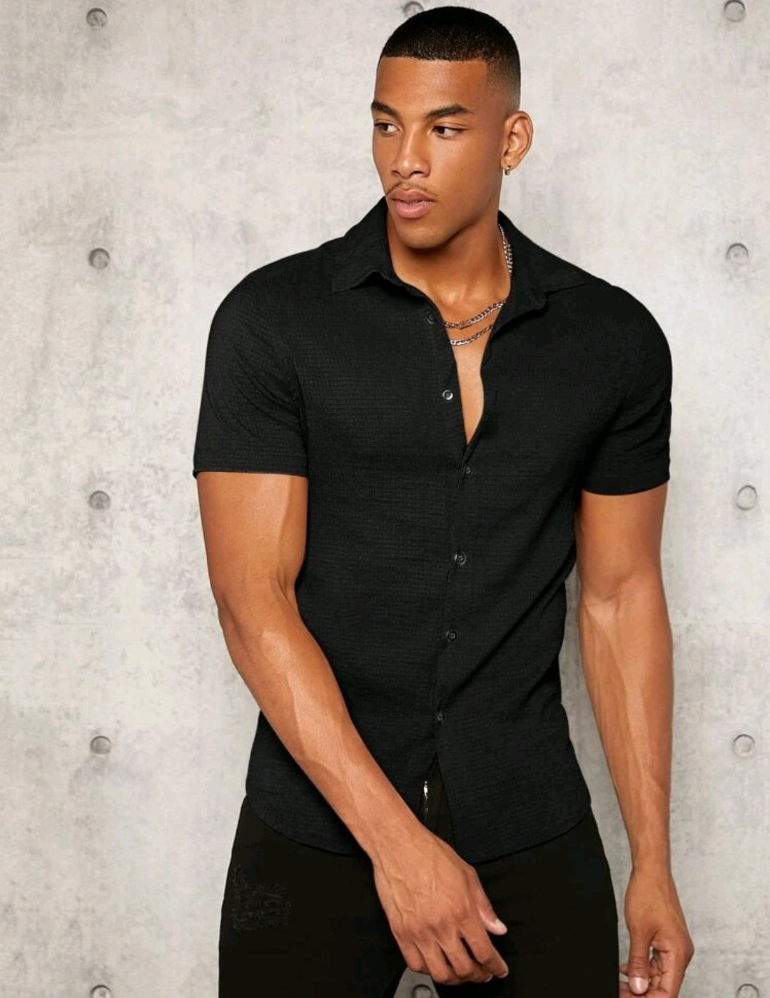 PLAIN MODERN FIT SHORT SLEEVE SHIRT