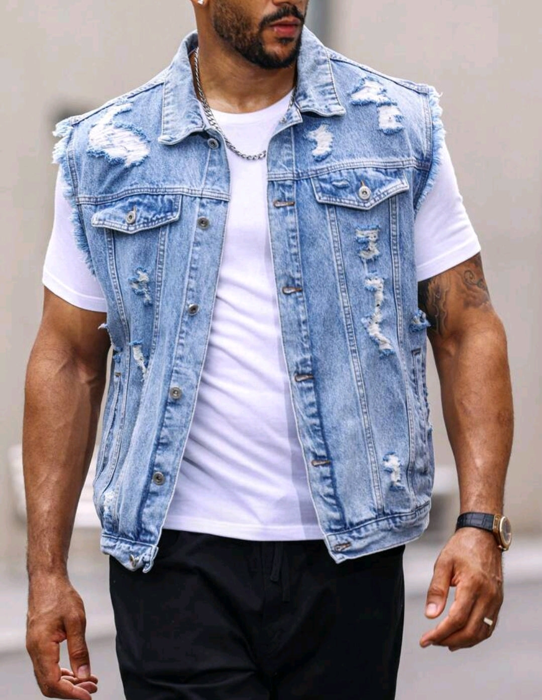 RIPPED FRAYED VEST DENIM JACKET