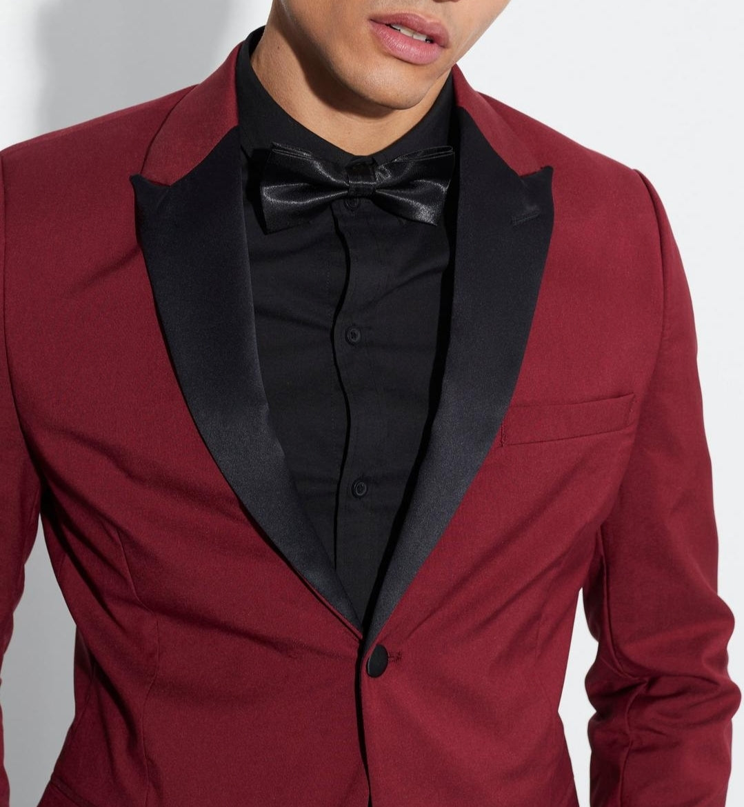 TUXEDO SINGLE BREASTED SUIT