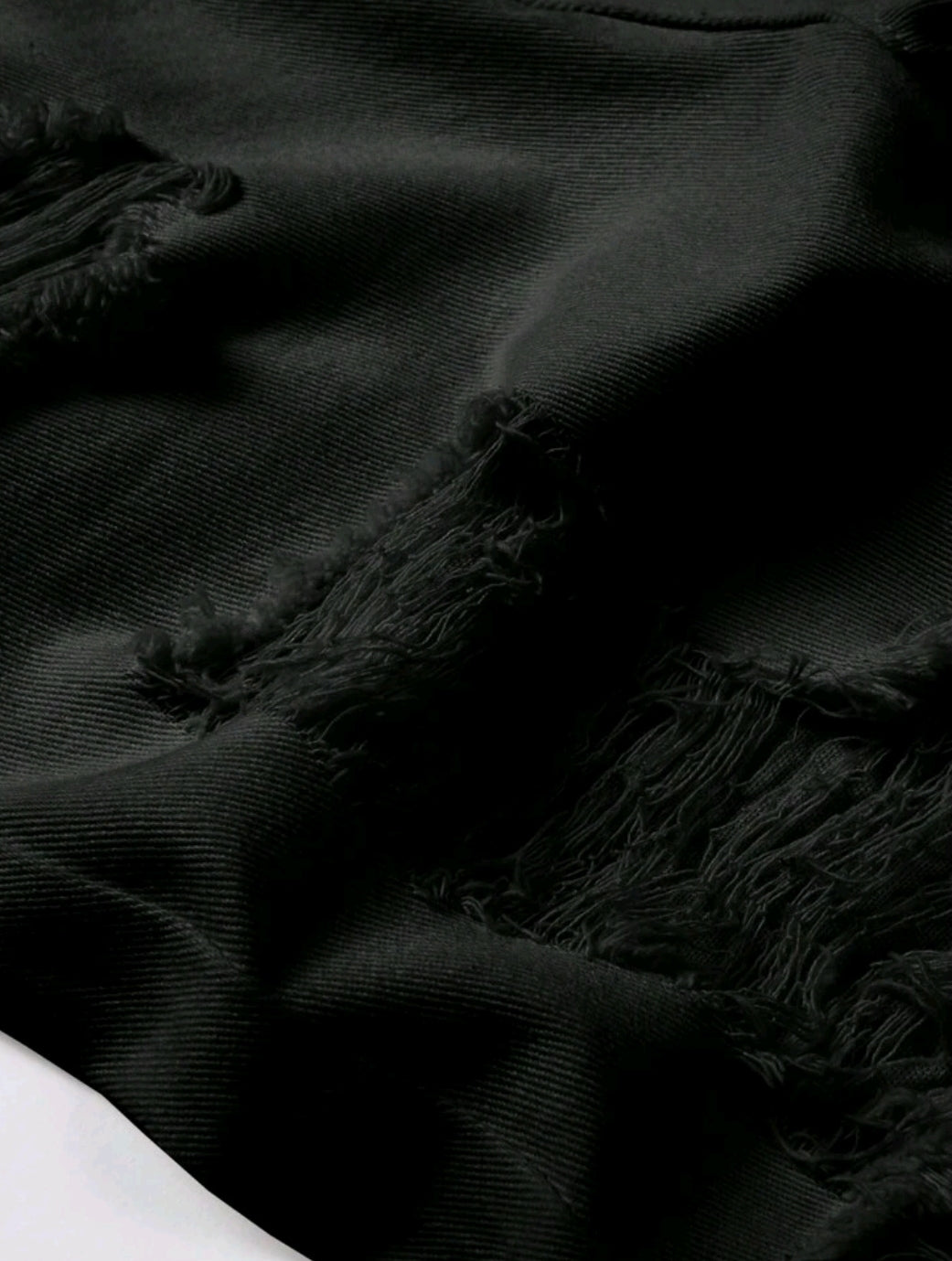 MEN RIPPED DENIM SHORT